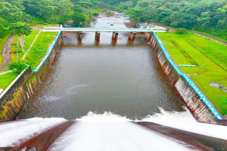 பரம்பிக்குளம் அணை மதகு திடீர் உடைப்பு..! கேரளாவுக்கு வெள்ள அபாய எச்சரிக்கை..!