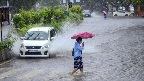 #Rain..!! அடுத்த 3 மணி நேரத்தில் இடி மின்னலுடன் கனமழை..!! மாவட்டங்களின் லிஸ்ட் ரெடி..!!