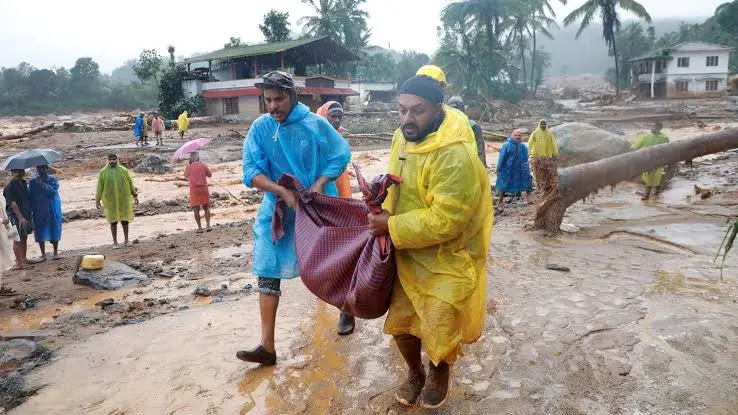 Wayanad landslides | நிலைகுலைய வைத்த நிலச்சரிவு..!! 300-ஐ தாண்டிய உயிர்பலி..!! தற்போதைய நிலை என்ன?