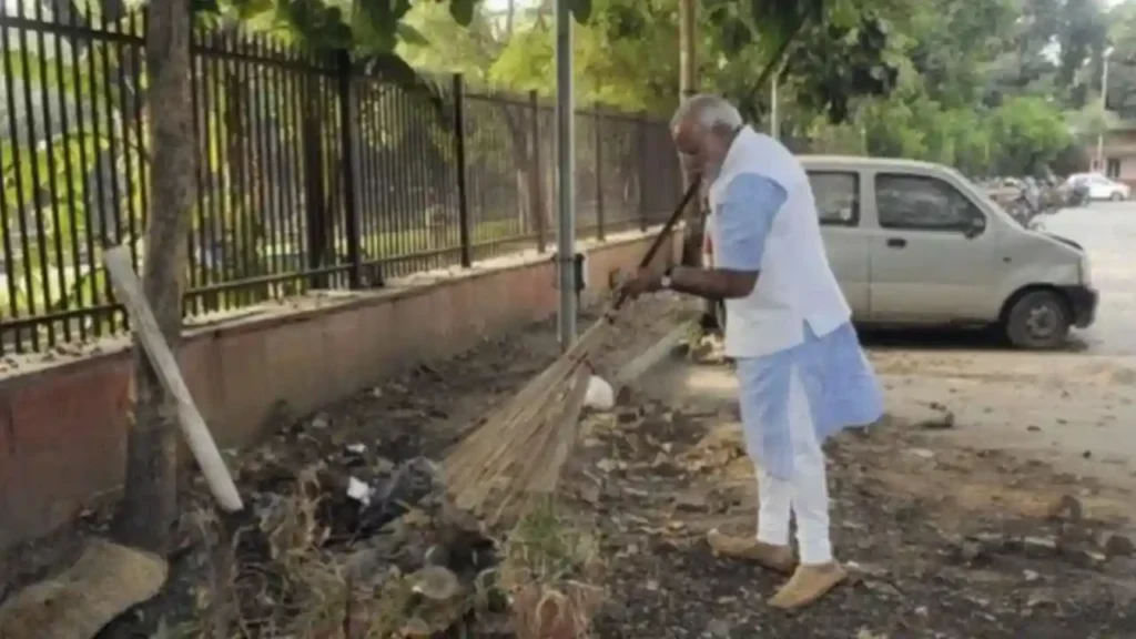 பிரதமர் மோடியின் ‘ஸ்வச் பாரத்’ திட்டத்தால் ஆண்டுக்கு 70,000 குழந்தைகள் மரணம் தவிர்ப்பு!. ஆய்வில் தகவல்!