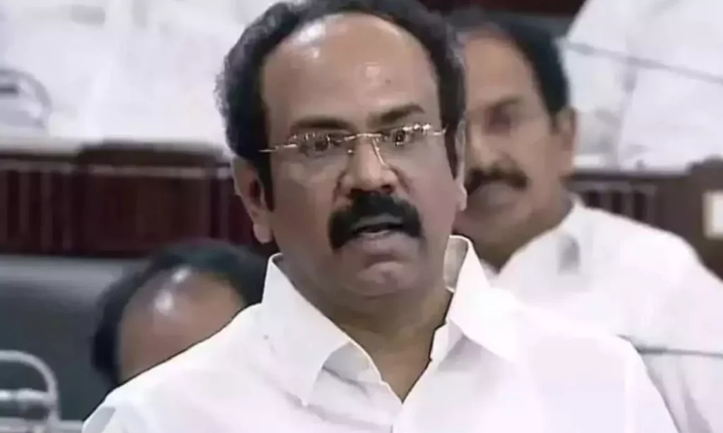 TN Budget Breaking : பள்ளிப் பாடத் திட்டத்தில் சதுரங்கம் சேர்க்கப்படும்.. நிதியமைச்சர் அசத்தல் அறிவிப்பு..