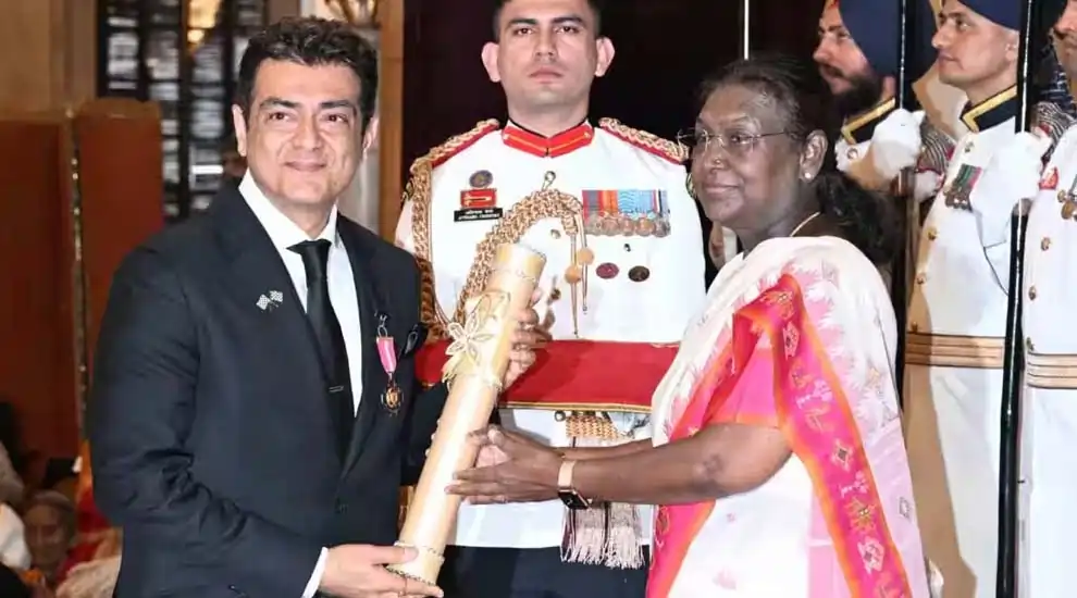 விருது வாங்க கையோடு வெளுத்து வாங்கிய அஜித்..!! பஹல்காம் தாக்குதல் குறித்து ஓபன் டாக்..!! மத்திய அரசு பாத்துக்கும்..!!