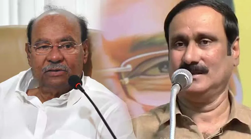 திடீரென மேடையிலேயே கண்ணீர் விட்டு கதறி அழுத அன்புமணி..!! ஆறுதல் கூற ஓடி வந்த நிர்வாகிகள்..!! என்ன காரணம்..?