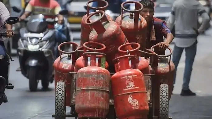 சமையல் எரிவாயு நுகர்வோர்களுக்கான குறைதீர்க்கும் கூட்டம்…! சேலம் மாவட்ட ஆட்சியர் அறிவிப்பு…!
