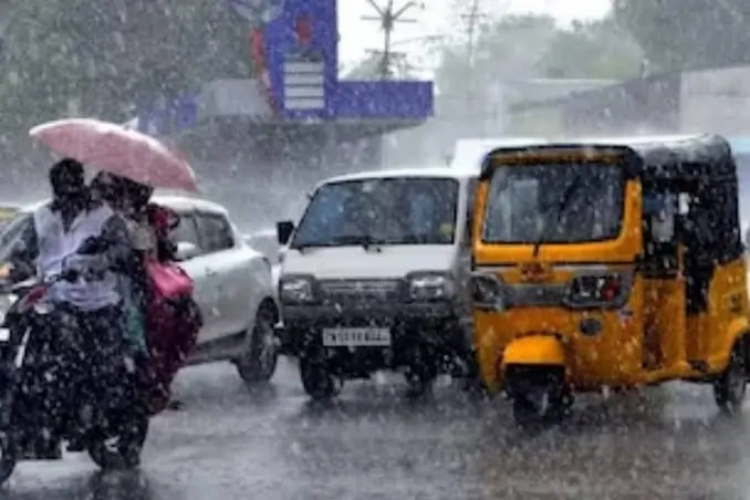 வங்கக் கடலில் புதிய காற்றழுத்த தாழ்வுப் பகுதி..!  கோவை உள்ளிட்ட 8 மாவட்டங்களில் இன்று கனமழை…!