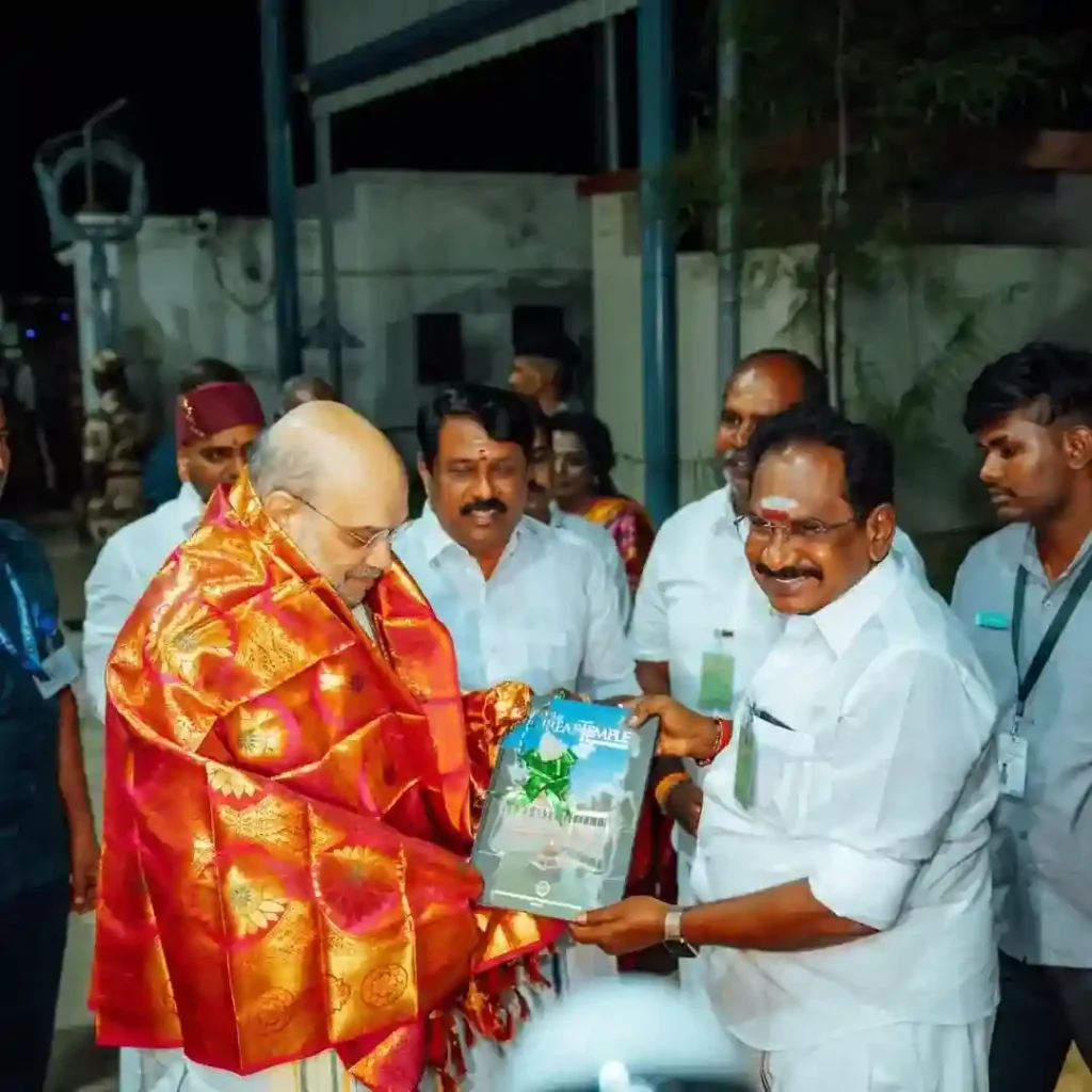 மாறும் அரசியல் களம்…! நேரடியாக விமான நிலையம் சென்று அமித் ஷாவை வரவேற்ற அதிமுக தலைவர்கள்…!