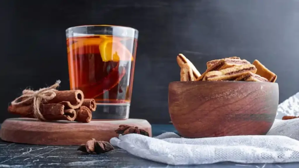 மாதவிடாய் முதல் நீரிழிவு வரை.. வெறும் வயிற்றில் இலவங்கப்பட்டை தண்ணீர் குடிப்பதால் இத்தனை நன்மைகளா..?