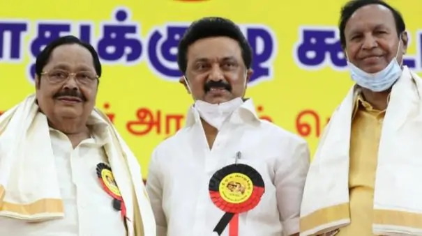 தொடர் புறக்கணிப்பில் துரைமுருகன்.. பொதுச்செயலாளர் பொறுப்பும் பறிபோகிறது..? பதவியை தட்டித் தூக்கும் TR பாலு..