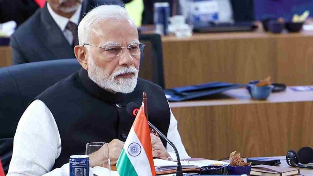 BRICS pm modi 11zon “பயங்கரவாதத்தைக் கண்டனம் செய்வது ஒரு கோட்பாடாக இருக்க வேண்டும்; வசதிக்காக அல்ல”!. பிரிக்ஸ் உச்சி மாநாட்டில் பிரதமர் மோடி பேச்சு!