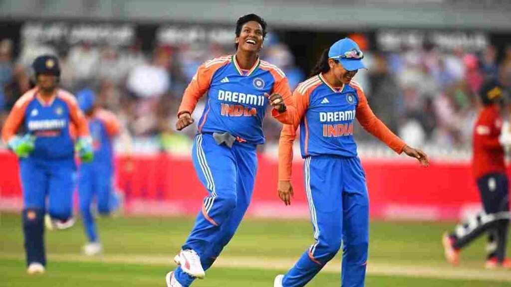 Deepti Sharma creates history 11zon INDW vs ENGW 4th T20| இந்திய வீராங்கனைகள் அபாரம்!. 3-1 கணக்கில் முன்னிலை!. தீப்தி சர்மா வரலாற்று சாதனை!