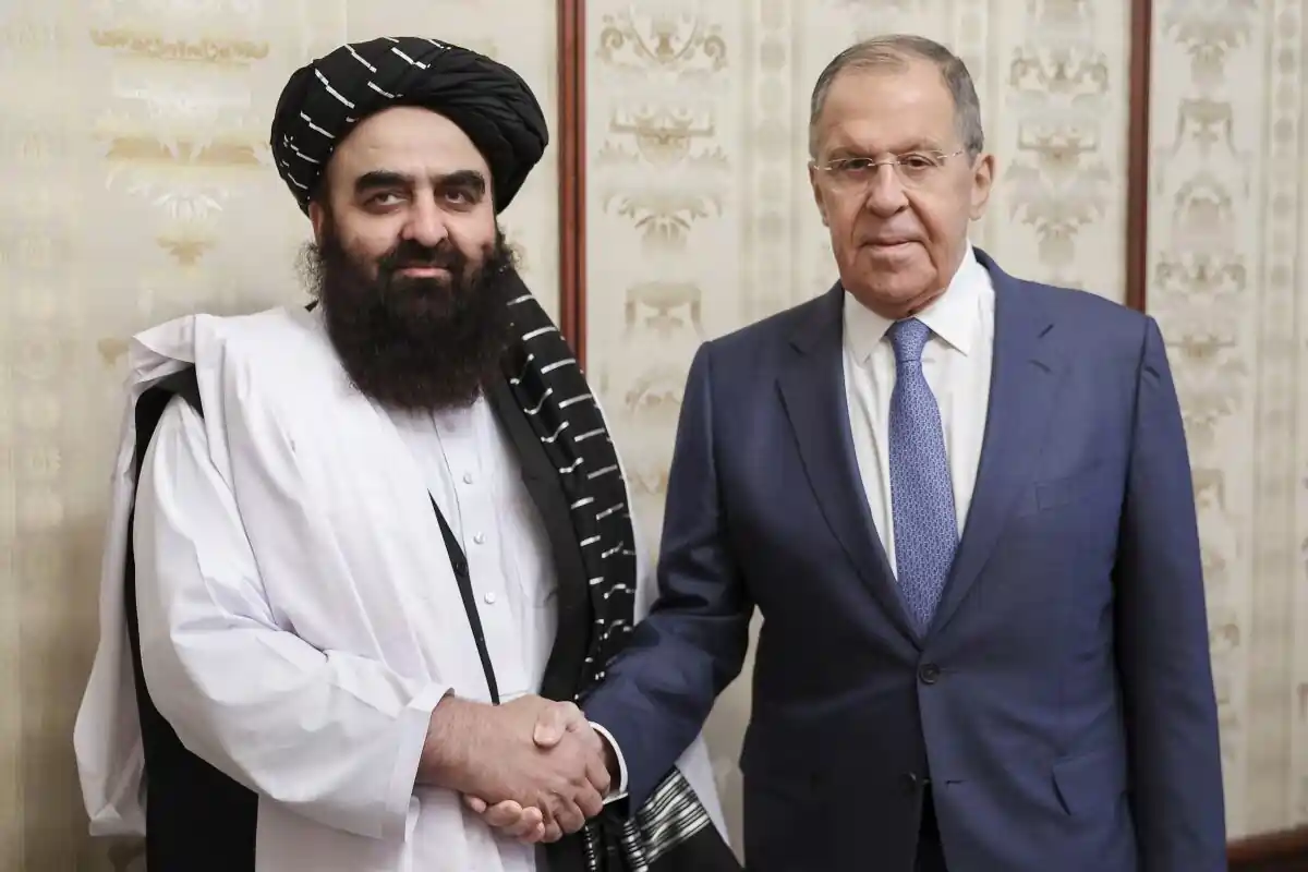 Russia officially recognizes the Taliban