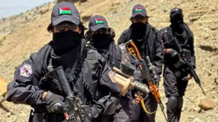 பெரும் பதற்றம்.. பேருந்து பயணிகள் கடத்தல்.. 9 பேரை கொன்ற கிளர்ச்சியாளர்கள்..