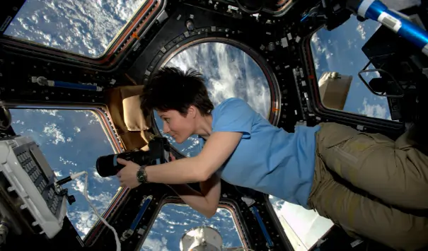 female astronauts 2