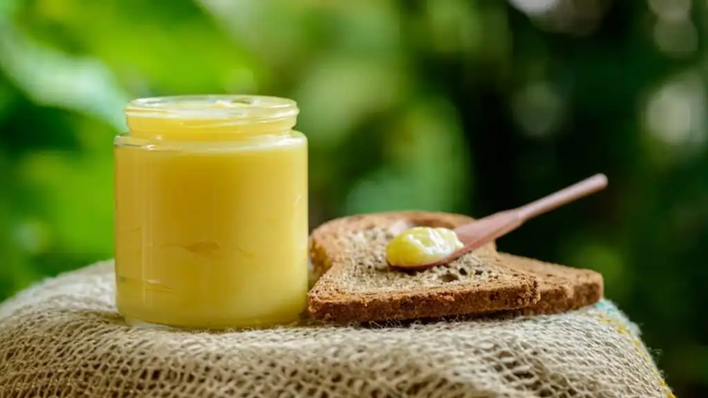 நெய் நல்லது தான்.. ஆனால் இந்த பிரச்சனை உள்ளவர்கள் நெய்யை தொடவே கூடாது..! ஏன் தெரியுமா..?