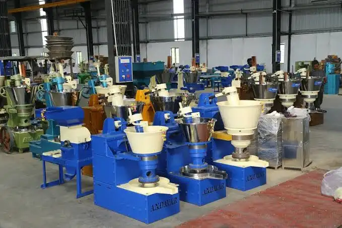 மாவு அரைக்கும் இயந்திரம் வாங்க ரூ.10,000 மானியம்…!  ஆதரவற்ற பெண்கள் விண்ணப்பிக்கலாம்…!