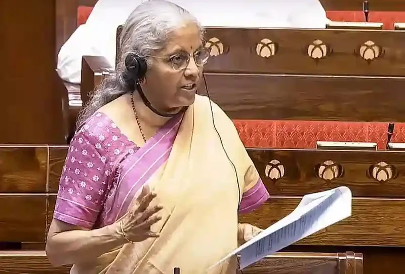 BREAKING | “மாவட்டந்தோறும் மகளிர் விடுதி”..!! “அனிமேஷன், கேமிங் துறைக்கு தனி கல்வி நிறுவனங்கள்”..!! நிர்மலா சீதாராமன் அறிவிப்பு..!!