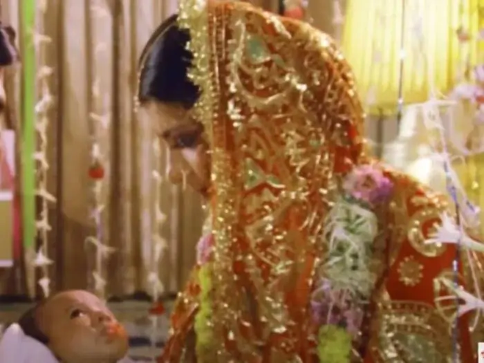 ANITA RAJ தன்னை விட 27 வயது இளைய ஹீரோயினுடன் ரகசிய உறவில் இருந்த ஹீரோ.. விஷயம் மனைவிக்கு தெரிந்ததும் என்ன நடந்தது..?