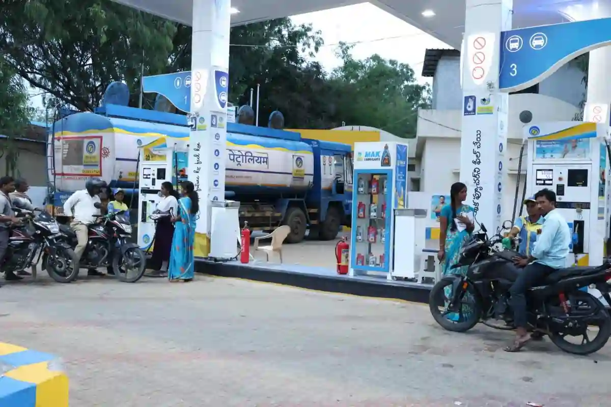 Petrol Bunk 2025 Petrol Bunk 2025