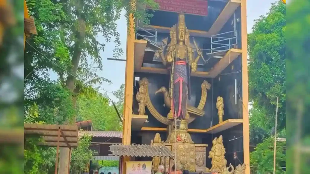 God 2025 உலகிலேயே மிகப்பெரிய சனீஸ்வரர் கோயில் தமிழ்நாட்ல தான் இருக்கு..!! இங்கு வழிபட்டால் தீராத பிரச்சனைகளும் தீரும்..!!