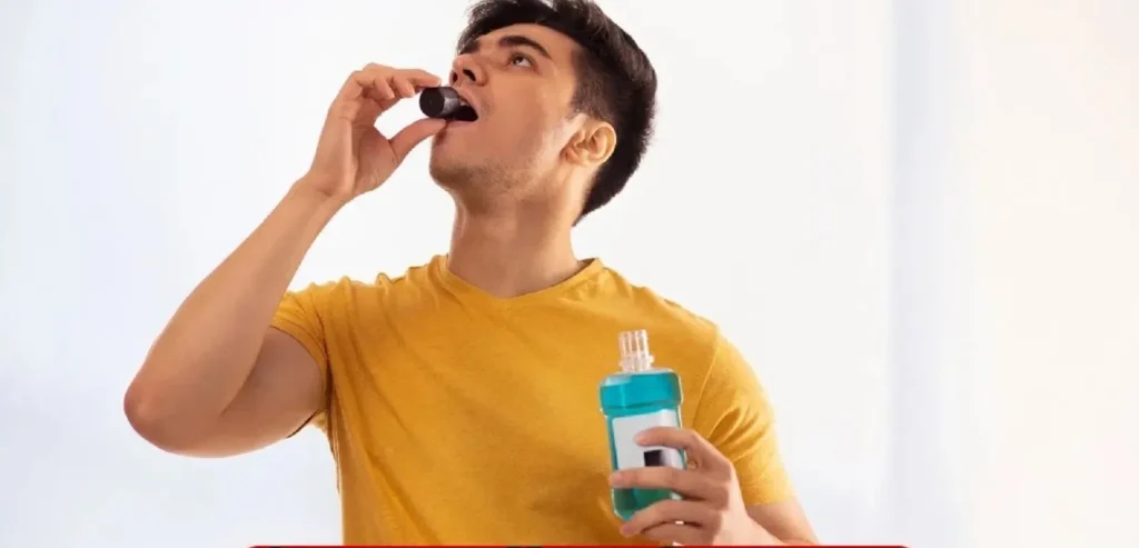 mouthwash தினமும் மவுத்வாஷ் பயன்படுத்துவது நல்லதா? கெட்டதா?. நிபுணர்கள் கூறுவது என்ன?.