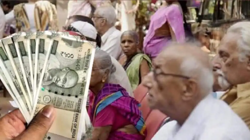 முதியவர்கள் இனி ஓய்வூதிய சான்றிதழ் அலைய வேண்டாம்…! மத்திய அரசு புதிய ஏற்பாடு…!