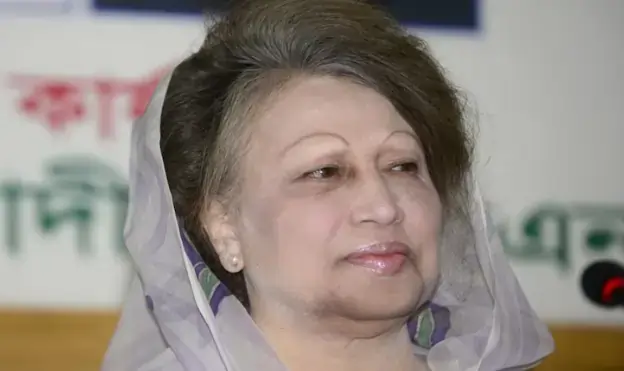 வங்கதேசத்தின் முதல் பெண் பிரதமர் கலீதா ஜியா 80 வயதில் காலமானார்!