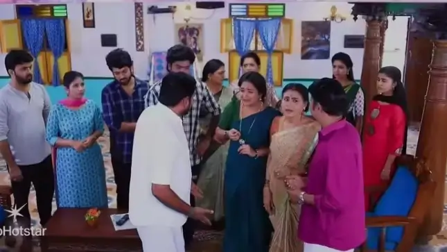 மயில் அப்பா செய்த திருட்டு வேலையை போட்டு உடைத்த சரவணன்.. செம கோபத்தில் குடும்பத்தினர்..! பாண்டியன் ஸ்டோர்ஸ் அப்டேட்..