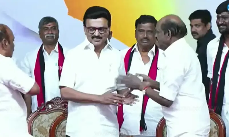 கொத்தாக தூக்கிய முதல்வர் ஸ்டாலின்..! 10,000 பேர் திமுகவில் இணைந்தனர்.. அதிர்ச்சியில் அதிமுக கூட்டணி கட்சிகள்..!