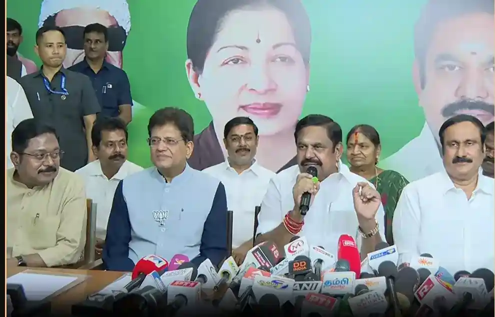 பாஜகவுக்கு 27, பாமகவுக்கு 18, அமமுகவுக்கு 11.. NDA கூட்டணியில் தொகுதி பங்கீடு ஒப்பந்தம் கையெழுத்து..!