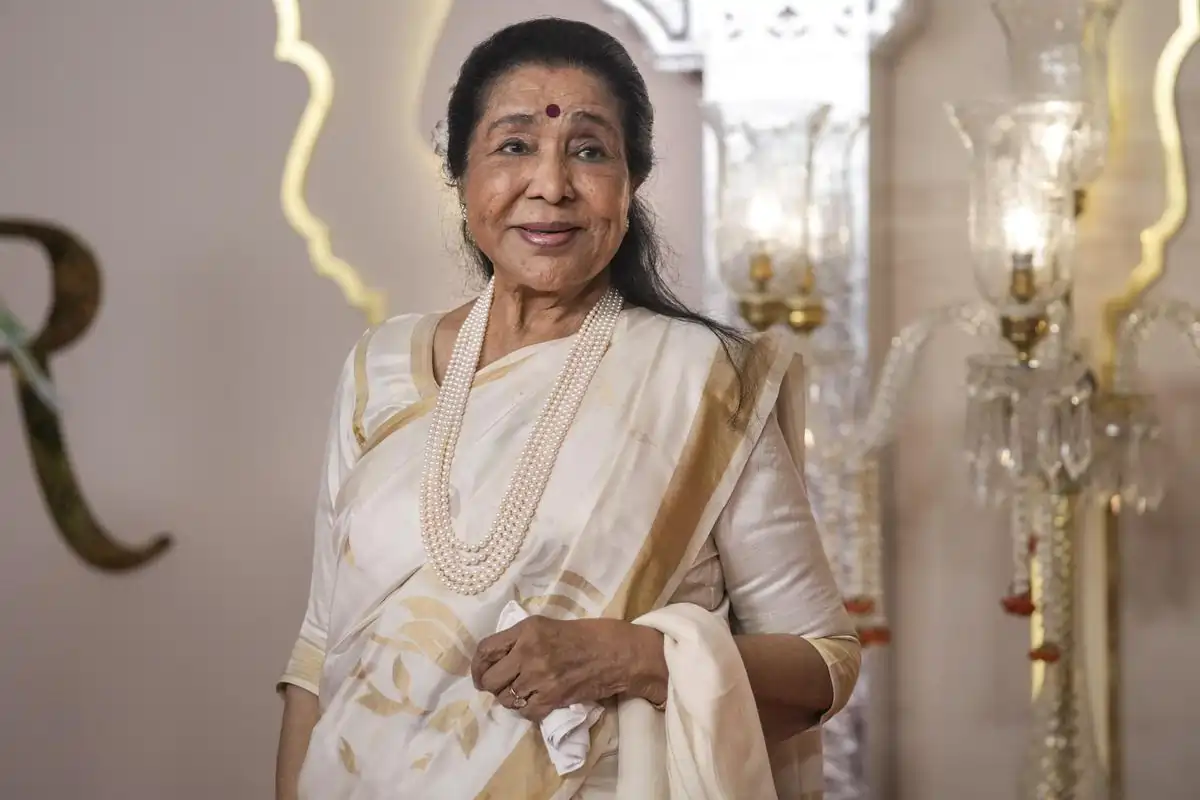 Asha Bhonsle passes away Asha Bhonsle passes away