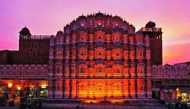 ராணிகள் ரகசியமாக உலகைக் கண்ட 5 மாடி அரண்மனை.. படிக்கட்டும் கிடையாது.. அஸ்திவாரமும் கிடையாது..! இந்தியாவில் எங்க இருக்கு தெரியுமா..?