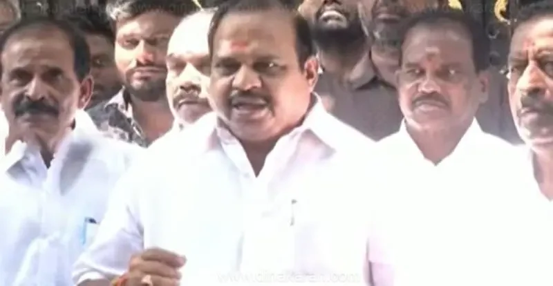 “ பெரும்பாலான நிர்வாகிகள் இபிஎஸ்-க்கு ஆதரவு.. சி.வி சண்முகம் சுயநலத்திற்காக அதிமுகவை அழிக்கிறார்..” முன்னாள் அமைச்சர் அக்ரி கிருஷ்ணமூர்த்தி பரபரப்பு பேட்டி..!