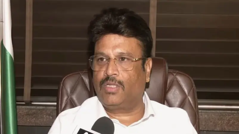 ‘தங்கம் வாங்காதீங்க..’ பிரதமர் மோடியின் கருத்தால் நகை பங்குகள் வீழ்ச்சி.. 1 கோடி வேலைவாய்ப்புகள் ஆபத்தில்..? – நகை கவுன்சில்