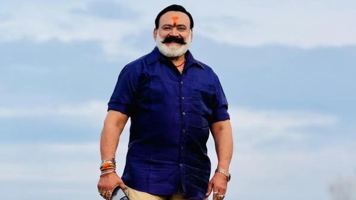 santhosh nair 1777960264