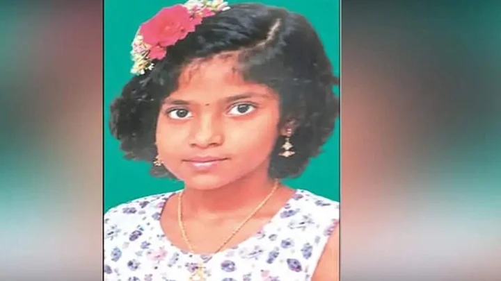 பெற்றோர்களே கவனம்! கடையில் பஜ்ஜி வாங்கி சாப்பிட்ட 4-ம் வகுப்பு மாணவி பரிதாப பலி!
