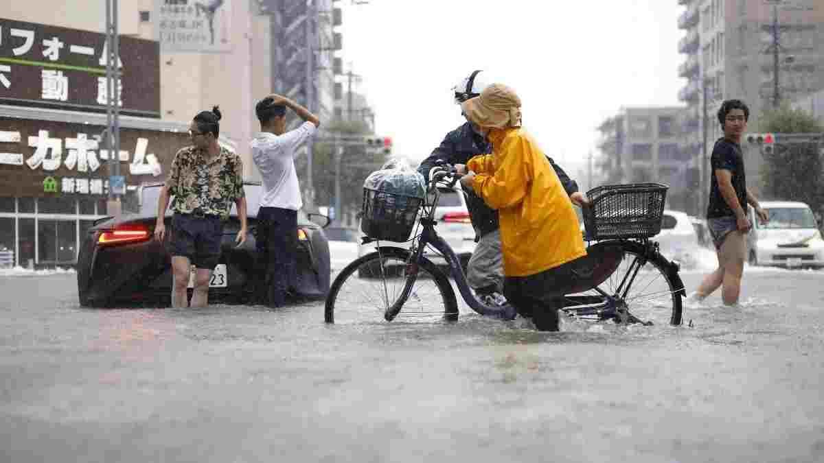 japan flood asian games 30kb