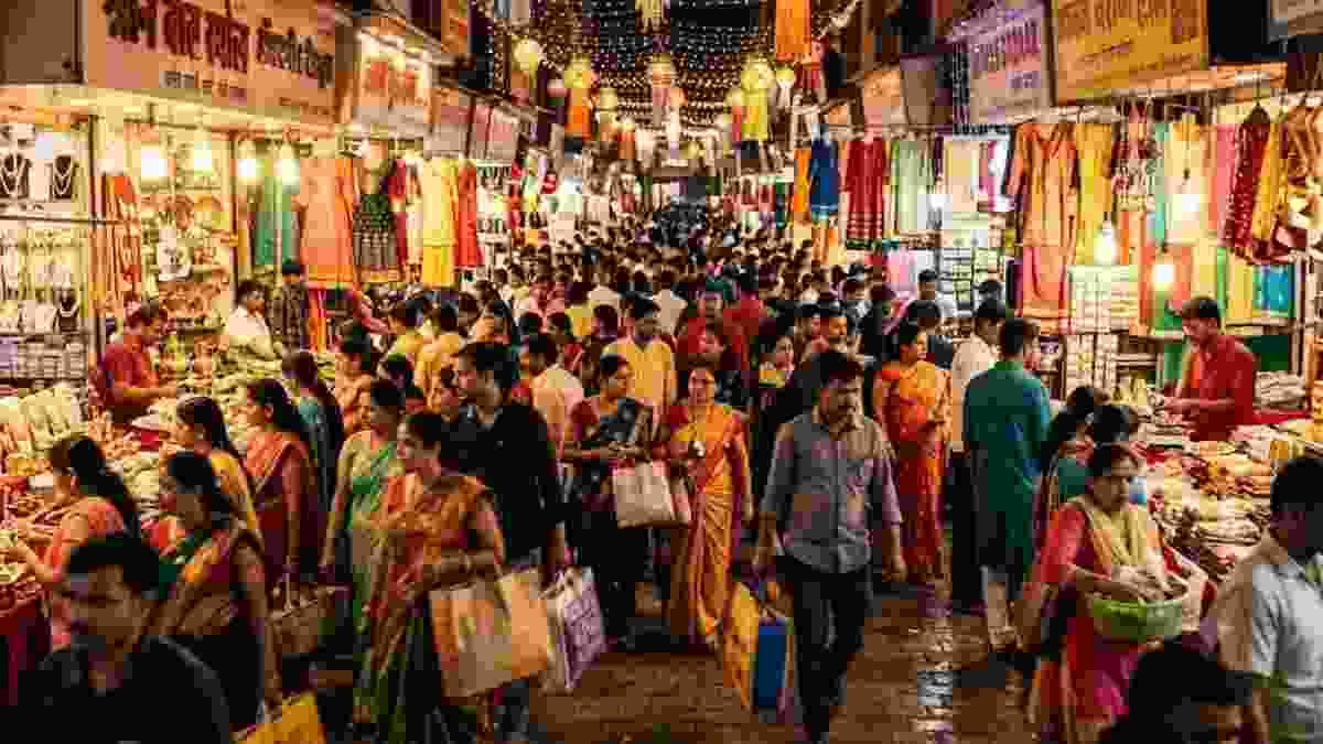 India Festivals Economy 30kb